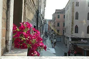 Hotel Nazionale Venice 3*,  Italy